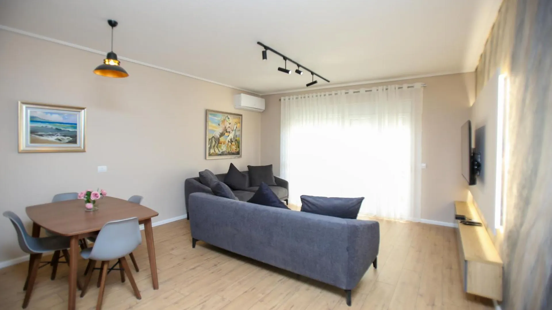 Sofia Apartment Vlorë